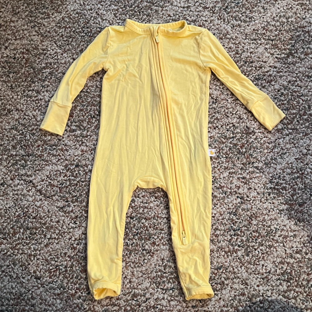 PARZ By Posh Peanut Convertible Zip up Footie